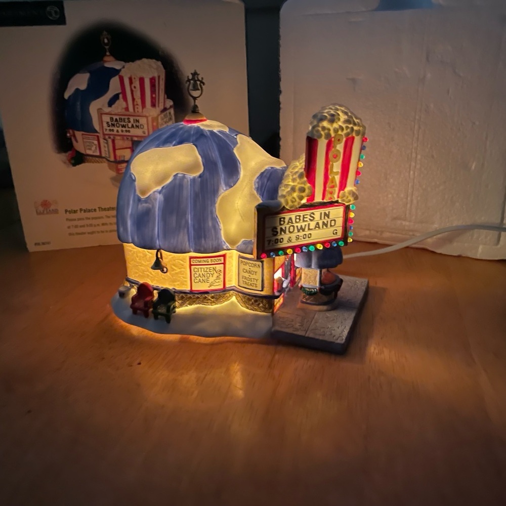 With 🔔 Dept 56 Polar Palace Movie Theater Elfland NP 56741 North Pole Series​